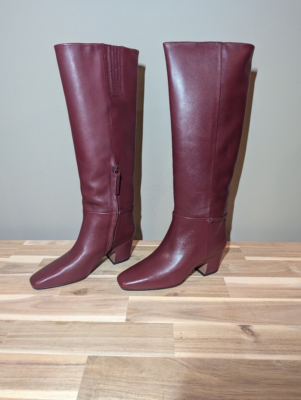 Franco Sarto Sorelina Leather Knee High Boots Bordo Red Burgundy Women's 7 NWOT